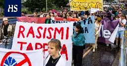 Suora lähetys kello 13.45  | Mielenosoitus vaatii tekoja rasismia vastaan – vaikuttaa liikenteeseen Helsingin keskustassa