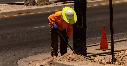 Opinion | Workers Shouldn’t Have to Risk Their Lives in Heat Waves