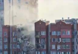 Russia hits nine-story residential building in downtown Dnipro, killing at least 1, injuring 5