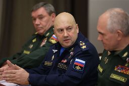 Russian media: Putin fires General Surovikin