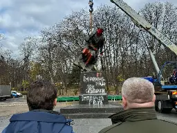 Kyiv authorities dismantle controversial Pushkin statue