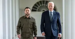 Opinion | Biden isn't escalating the war in Ukraine — he's doing the right thing